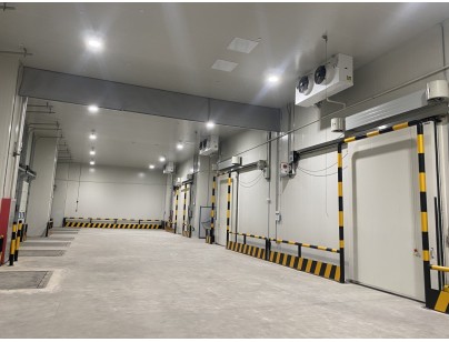 江蘇太倉(cāng)遠(yuǎn)洋物流二氧化碳復(fù)疊系統(tǒng)冷庫(kù)建造工程案例